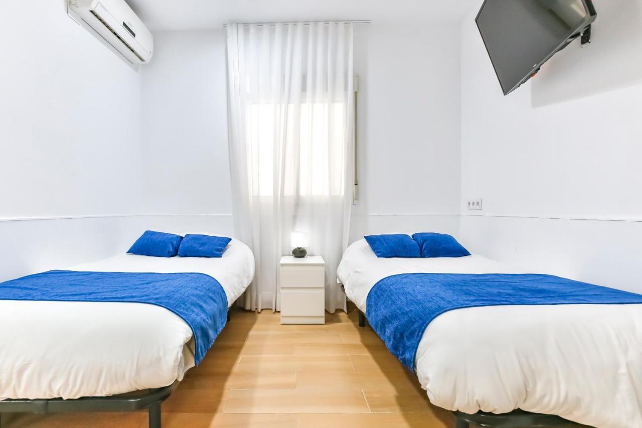 Laramond Barcelona Rooms Bagian luar foto