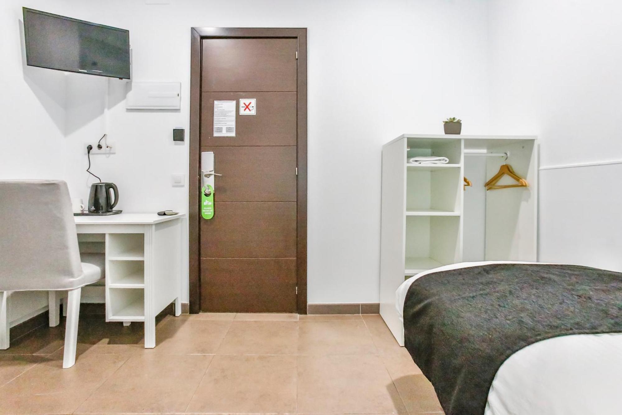 Laramond Barcelona Rooms Bagian luar foto