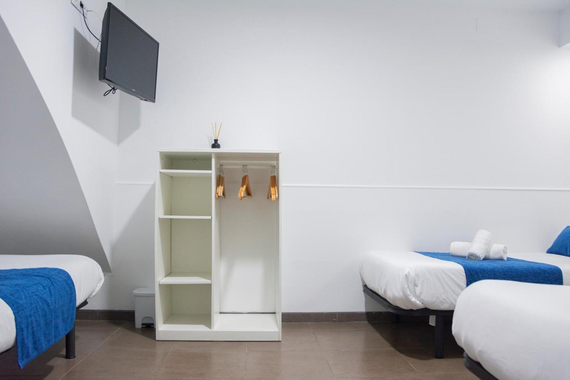 Laramond Barcelona Rooms Bagian luar foto