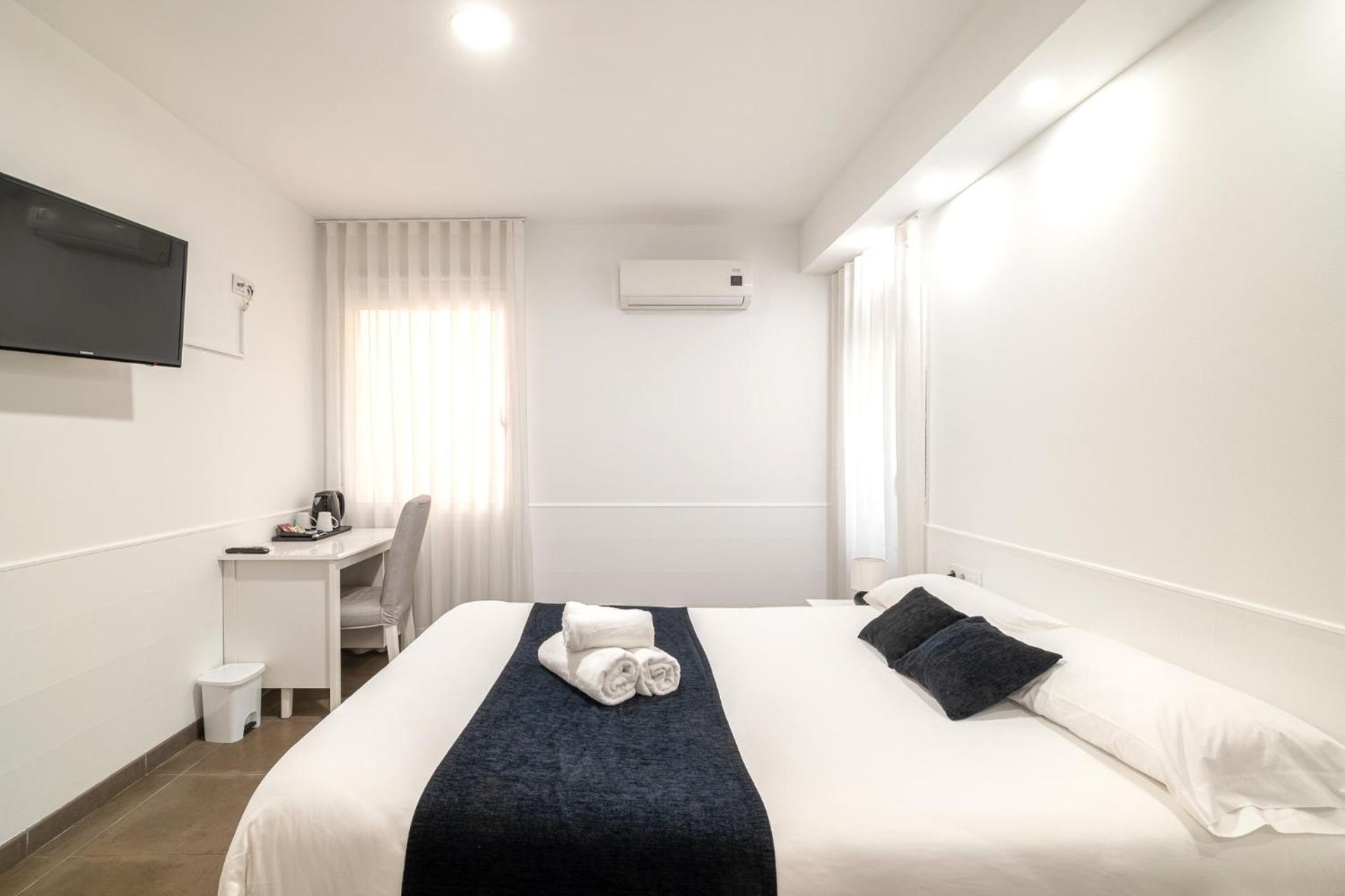 Laramond Barcelona Rooms Bagian luar foto