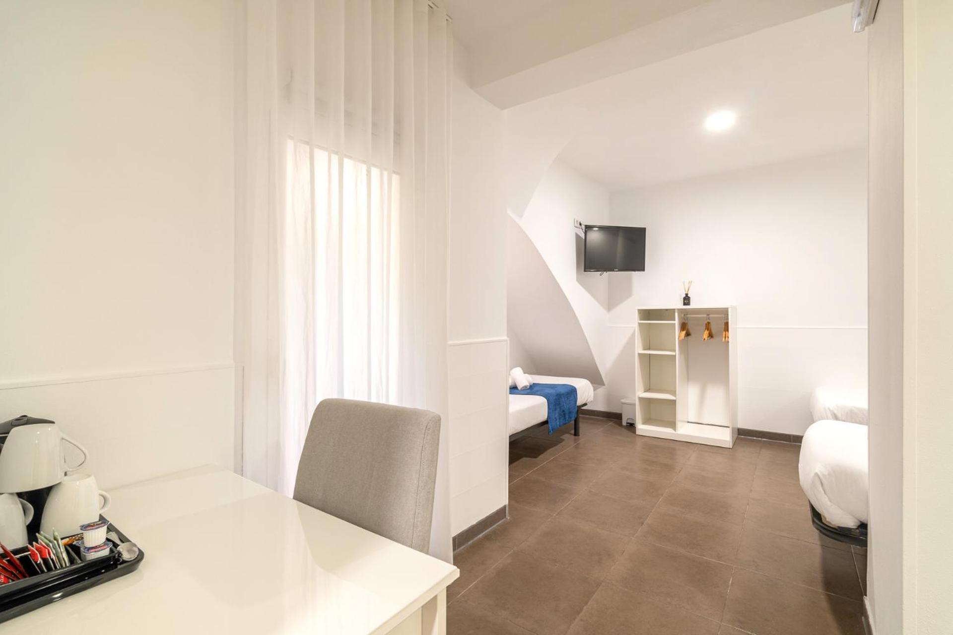 Laramond Barcelona Rooms Bagian luar foto